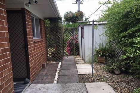 Photo of property in 1/25 West Coast Road, Glen Eden, Auckland, 0602