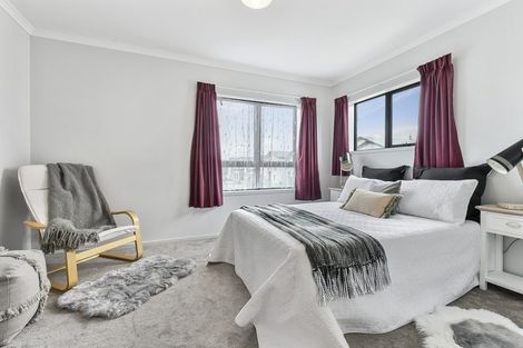 Photo of property in 51 Ipukarea Street, Weymouth, Auckland, 2103