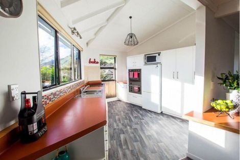 Photo of property in 21b Huia Street, Waikanae, 5036