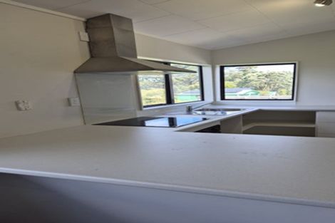 Photo of property in 60 Guadeloupe Crescent, Grenada Village, Wellington, 6037