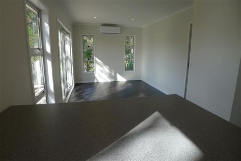 Photo of property in 24 Paewai Road, Glen Eden, Auckland, 0602