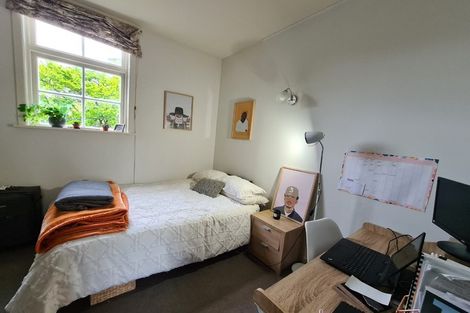 Photo of property in 207 Tasman Street, Mount Cook, Wellington, 6021