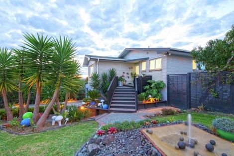 Photo of property in 132 Sandspit Road, Shelly Park, Auckland, 2014