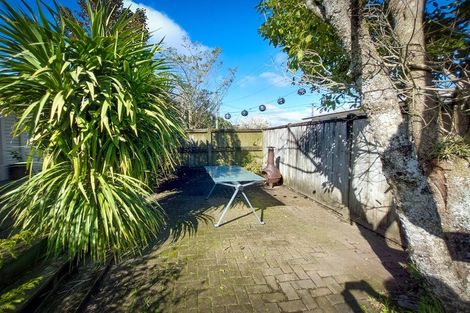 Photo of property in 5 Fox Lane, Hamilton East, Hamilton, 3216