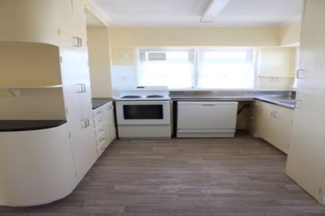 Photo of property in 18 Oxford Street, Fairfield, Hamilton, 3214