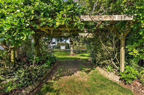 Photo of property in 63 Whatapaka Road, Karaka, Papakura, 2580