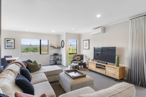 Photo of property in 22 Houston Place, Bayview, Auckland, 0629