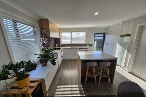 Photo of property in 1/23 Dunedin Street, Redwood, Christchurch, 8051