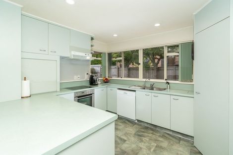 Photo of property in 55 Lansdowne Crescent, Glenview, Hamilton, 3206