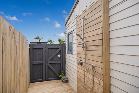 Photo of property in 123 Kelly Jade Avenue, Matarangi, Whitianga, 3592