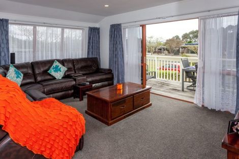 Photo of property in 42 Captain Cook Road, Cooks Beach, Whitianga, 3591