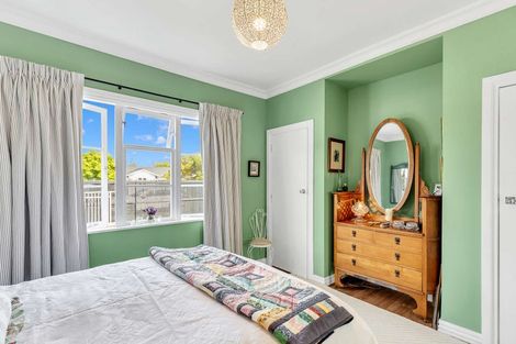 Photo of property in 99 Heretaunga Street, Palmerston North, 4414