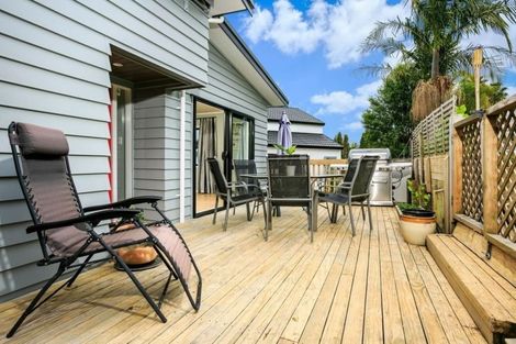 Photo of property in 81 Pemberton Avenue, Bayview, Auckland, 0629