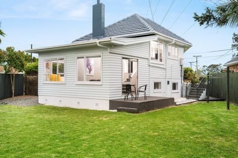 Photo of property in 44 Aurea Avenue, Pakuranga, Auckland, 2010