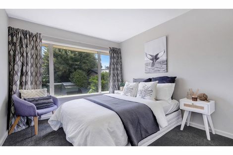 Photo of property in 56 Greendale Avenue, Avonhead, Christchurch, 8042