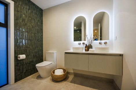 Photo of property in 42a Batt Street, West End, Palmerston North, 4410