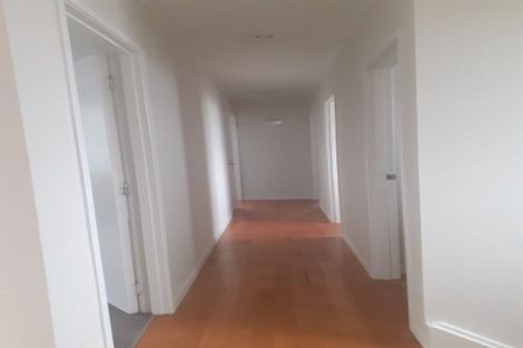 Photo of property in 13 Lewis Road, Pakuranga, Auckland, 2010