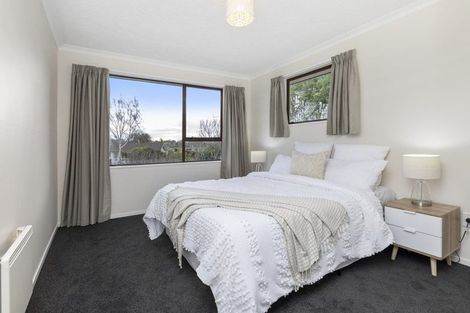 Photo of property in 29 Te Maru Place, Redwood, Christchurch, 8051