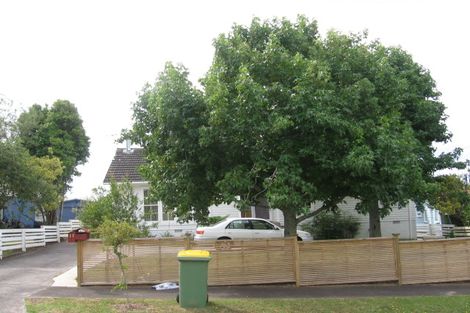 Photo of property in 11 Troy Place, Glendowie, Auckland, 1071