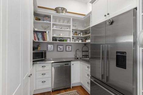 Photo of property in 104 Richmond Street, Petone, Lower Hutt, 5012