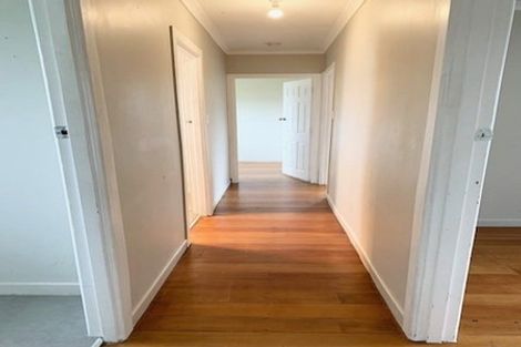 Photo of property in 383 West Coast Road, Glen Eden, Auckland, 0602