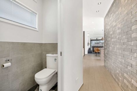 Photo of property in 1 Fermi Lane, Papakura, 2110