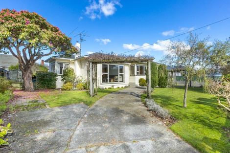 Photo of property in 32 Mcparland Street, Ebdentown, Upper Hutt, 5018
