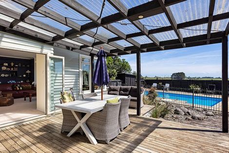 Photo of property in 524 Tikorangi Road, Tikorangi, Waitara, 4383