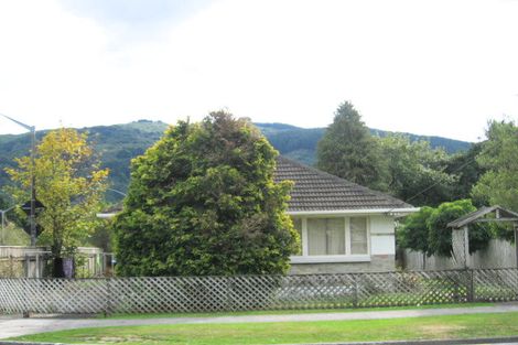 Photo of property in 1/12 Kiln Street, Silverstream, Upper Hutt, 5019