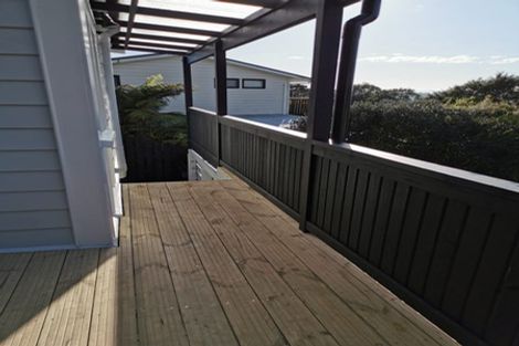 Photo of property in 4/141 Colwill Road, Massey, Auckland, 0614