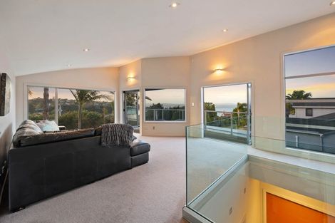 Photo of property in 151 Pah Road, Cockle Bay, Auckland, 2014