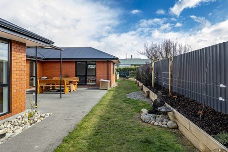 Photo of property in 24 King Street, Coalgate, 7673