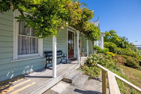 Photo of property in 16 Russell Street, Stepneyville, Nelson, 7010