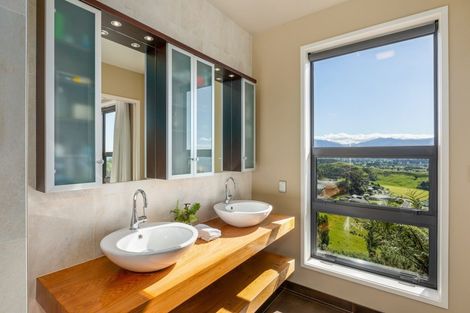 Photo of property in 104 Bay Vista Drive, Pohara, Takaka, 7183