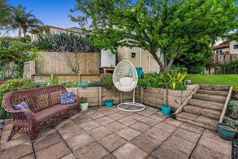 Photo of property in 81a William Bayes Place, Red Beach, 0932