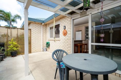 Photo of property in Diamond Sands, 4/644 Grenada Street, Papamoa Beach, Papamoa, 3118