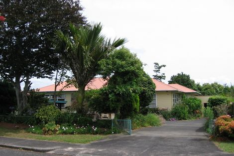 Photo of property in 3 Kenley Place, Avondale, Auckland, 1026