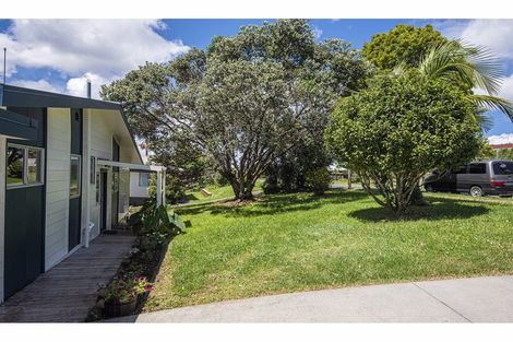 Photo of property in 16 Ascot Avenue, Te Kamo, Whangarei, 0112