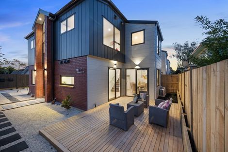 Photo of property in 10 Baringa Place, Botany Downs, Auckland, 2010