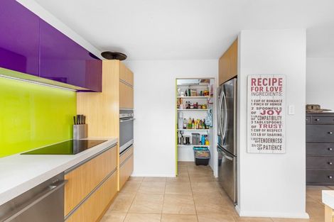 Photo of property in 2 Mansor Court, Cromwell, 9310