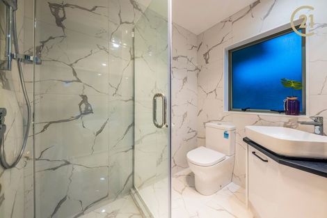 Photo of property in 71 Medvale Avenue, Flat Bush, Auckland, 2019