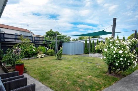 Photo of property in 7 Gardiner Place, Havelock North, 4130