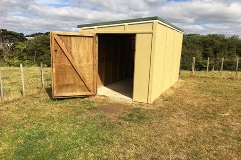 Photo of property in 56a Coster Road, Muriwai, Waimauku, 0881