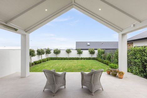 Photo of property in 25 Grooby Place, Havelock North, 4130