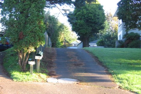 Photo of property in 1/7 Banksia Place, Goodwood Heights, Auckland, 2105