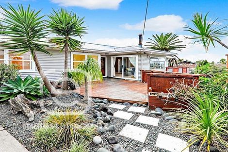 Photo of property in 42 Gordon Avenue, Milford, Auckland, 0620