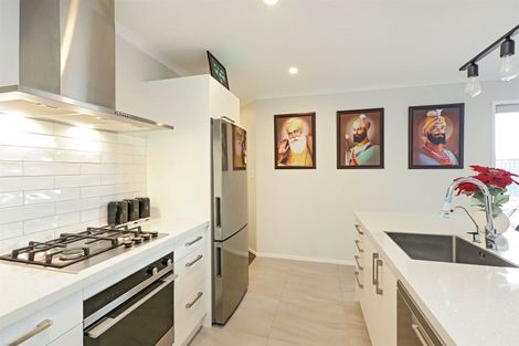 Photo of property in 10 Hikawera Drive, Frimley, Hastings, 4120