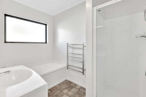 Photo of property in 100 Barry Avenue, Cromwell, 9310