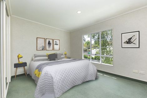 Photo of property in 34 Hugh Green Drive, Pinehill, Auckland, 0632