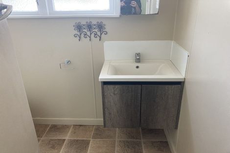 Photo of property in 39 Sare Crescent, Fairfield, Hamilton, 3214